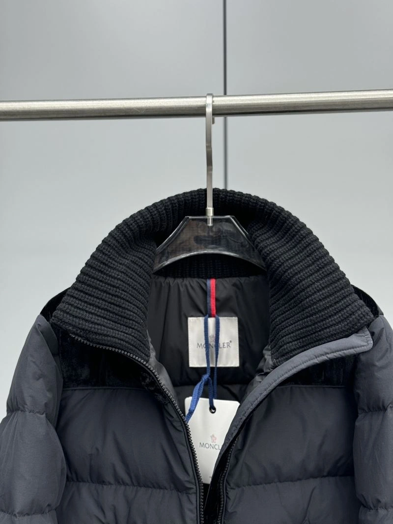Moncler Down Jackets Supportive 144775