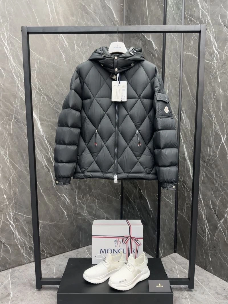Moncler Down Jackets Functional 144796
