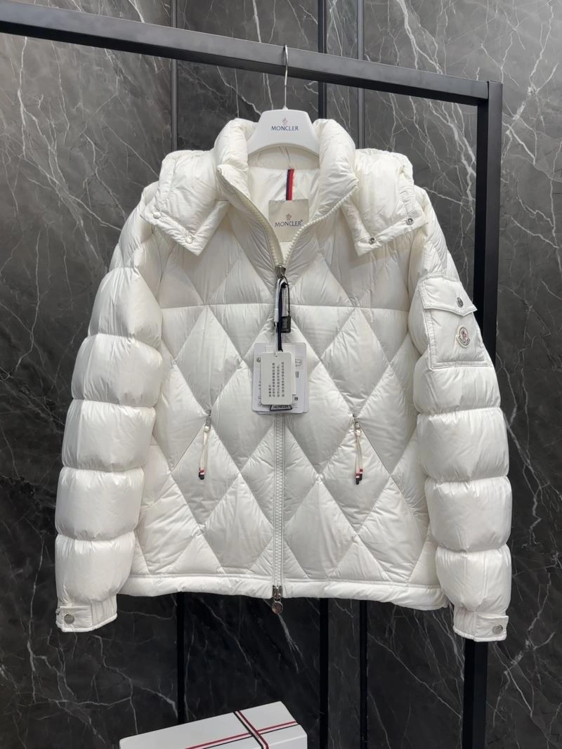 SportInspired Moncler Down Jackets 144773