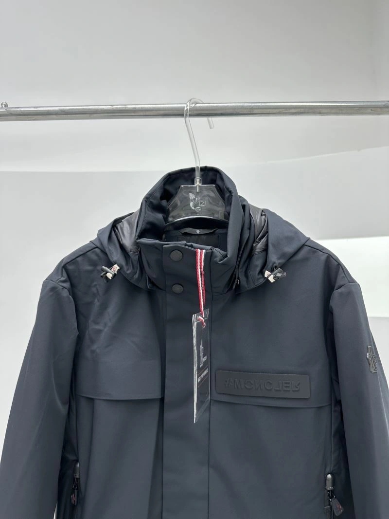 WaterResistant Moncler Down Jackets 144781