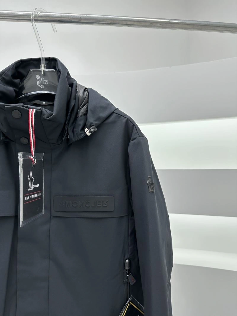 WaterResistant Moncler Down Jackets 144781