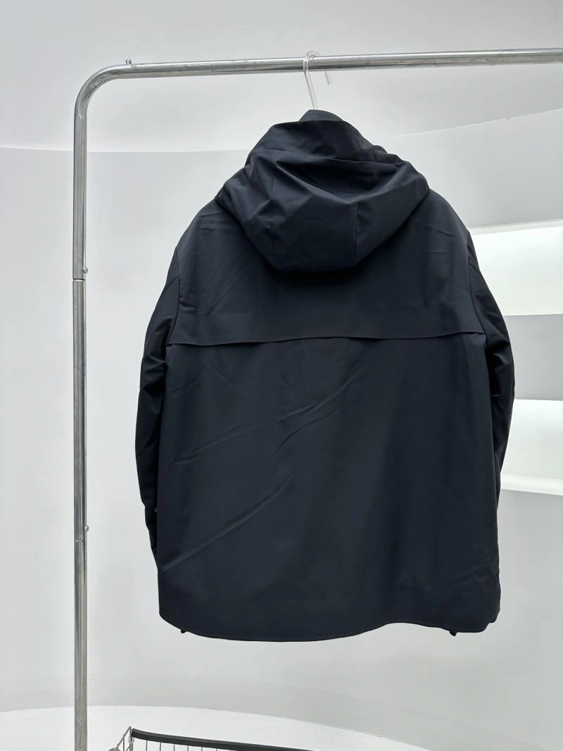 WaterResistant Moncler Down Jackets 144781