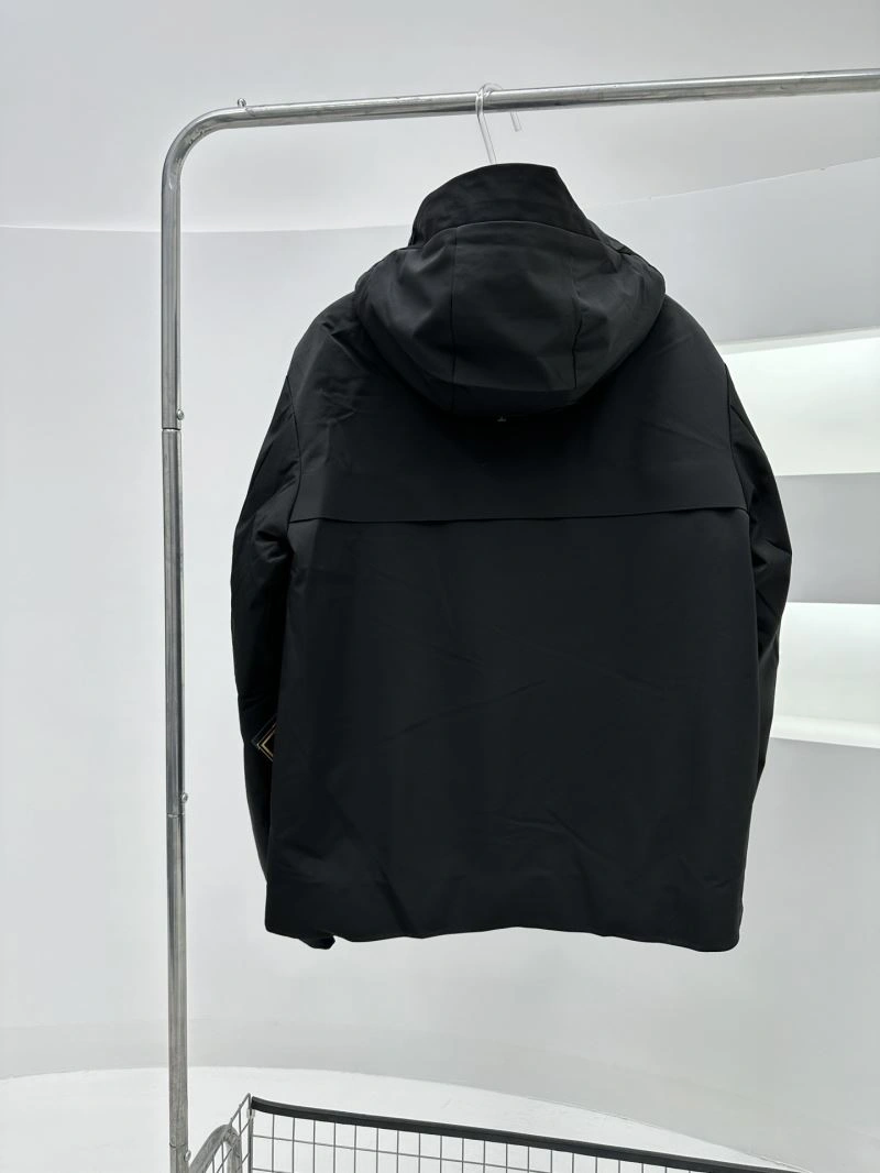 OdorResistant Moncler Down Jackets 144780