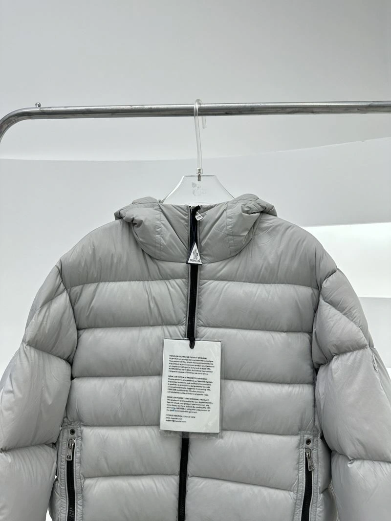 Sophisticated Moncler Down Jackets 144774