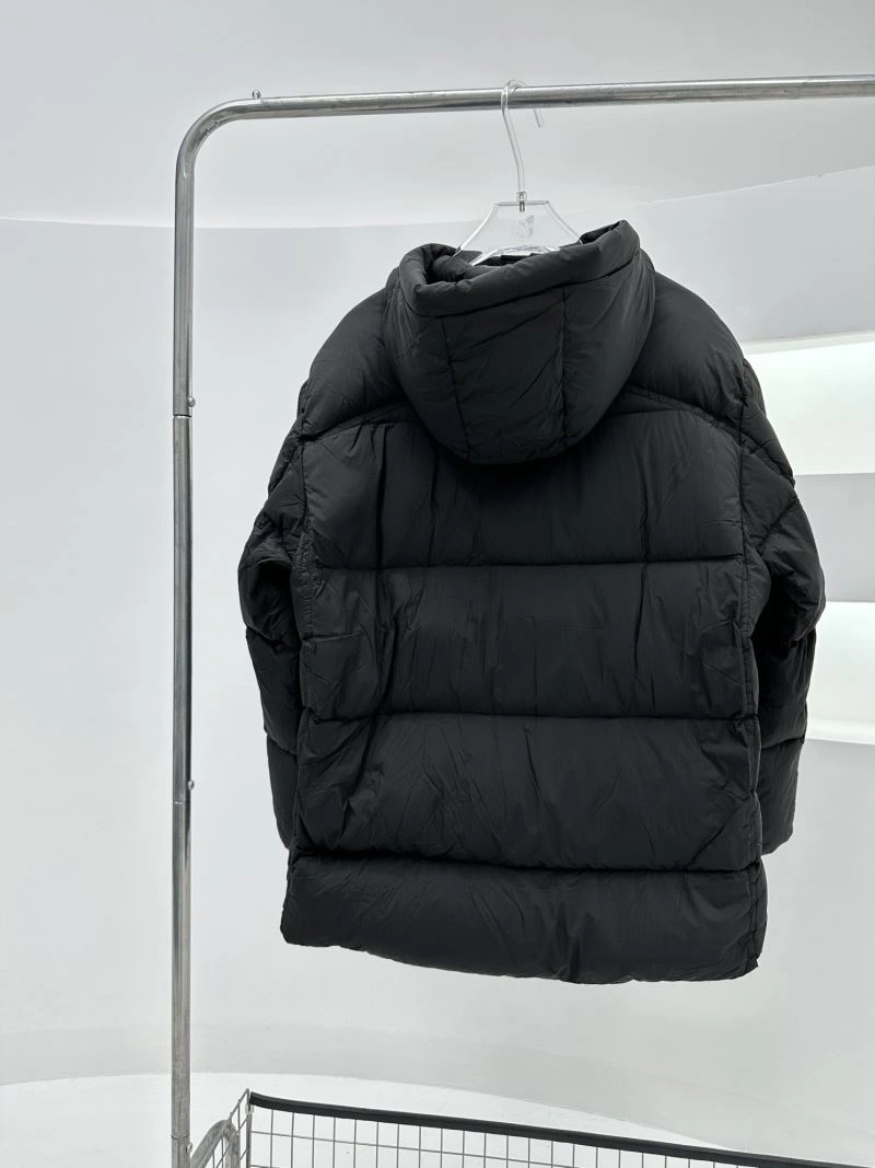 Moncler Down Jackets Tailored 144778