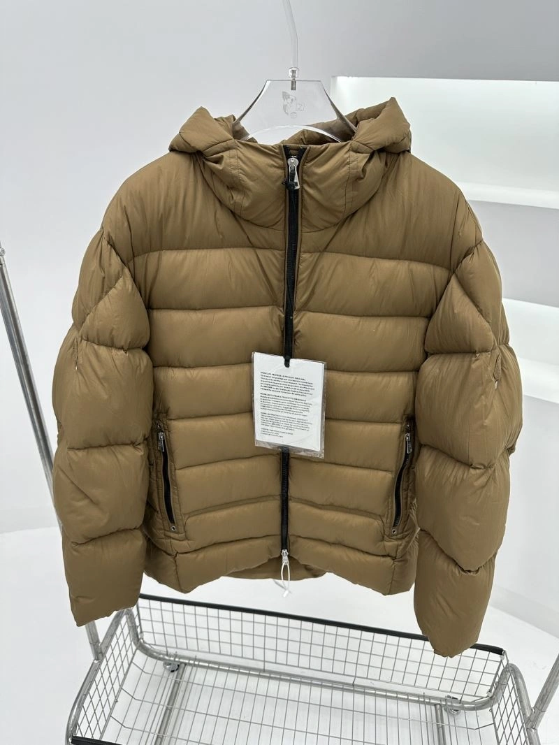 Supportive Moncler Down Jackets 144770