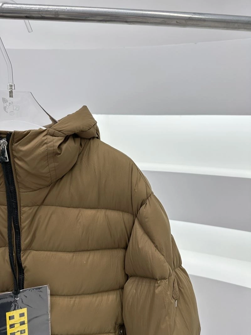 Supportive Moncler Down Jackets 144770