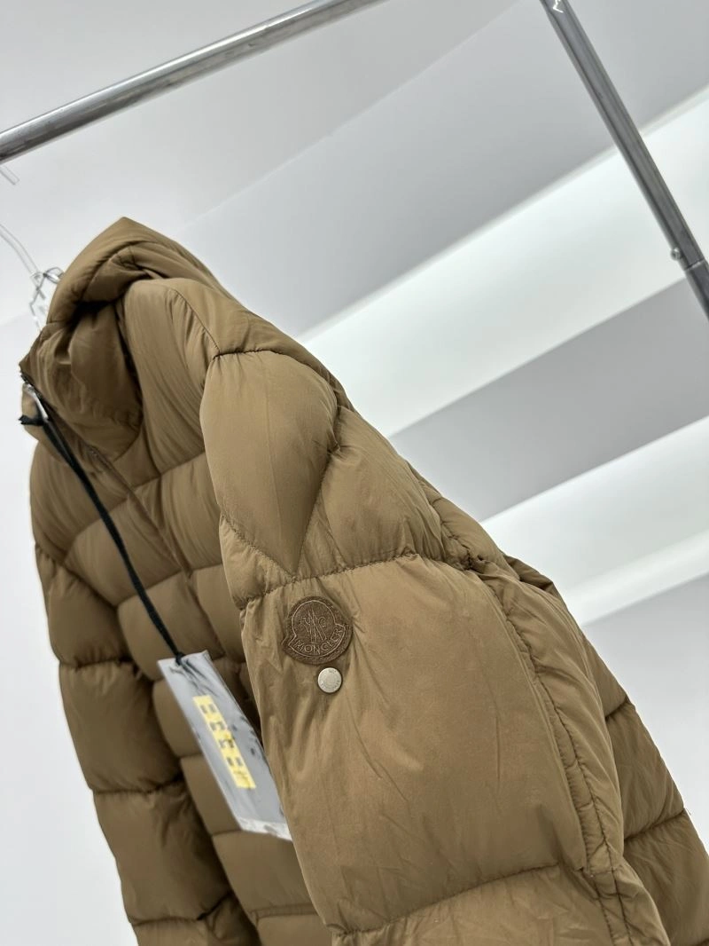 Supportive Moncler Down Jackets 144770