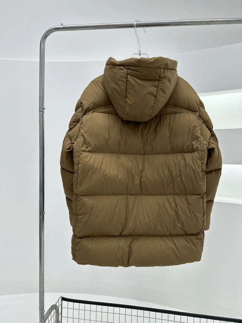 Supportive Moncler Down Jackets 144770
