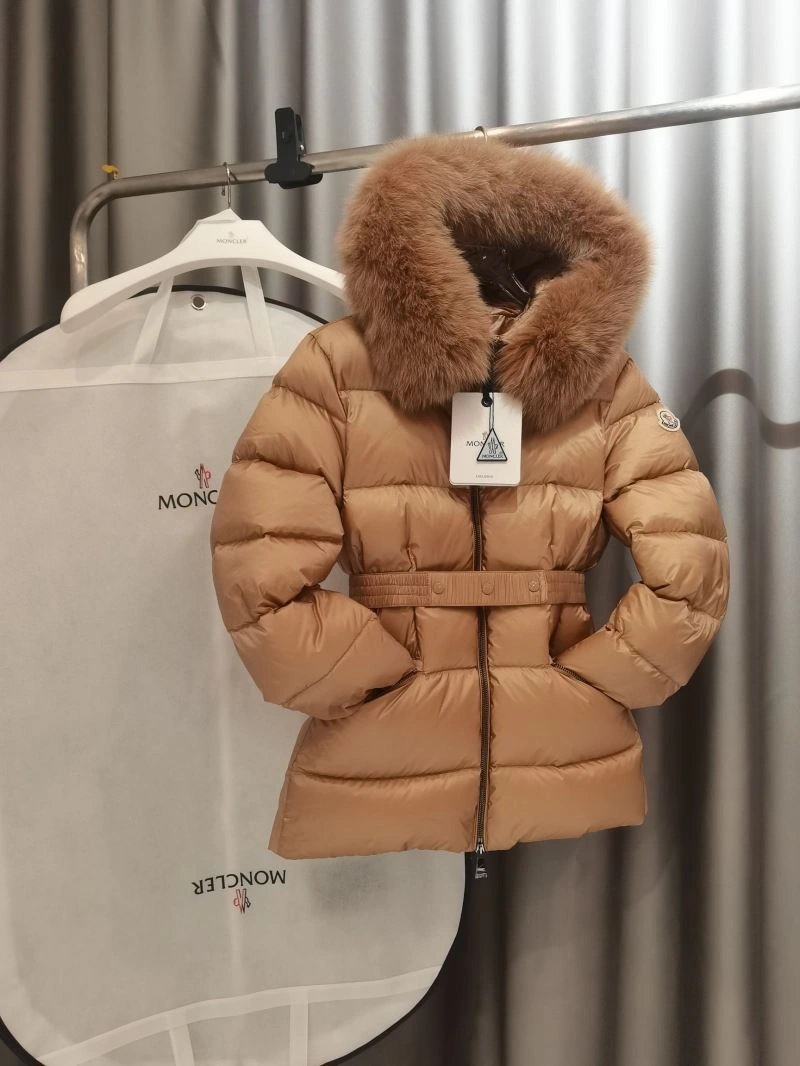 Moncler Down Jackets Durable 144795