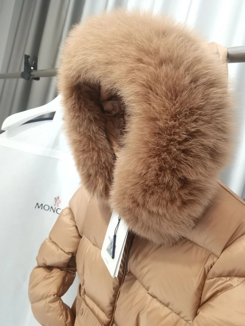 Moncler Down Jackets Durable 144795