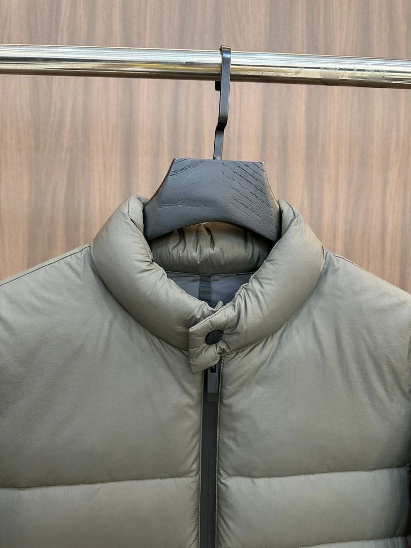 MultiPurpose Moncler Down Jackets 144776