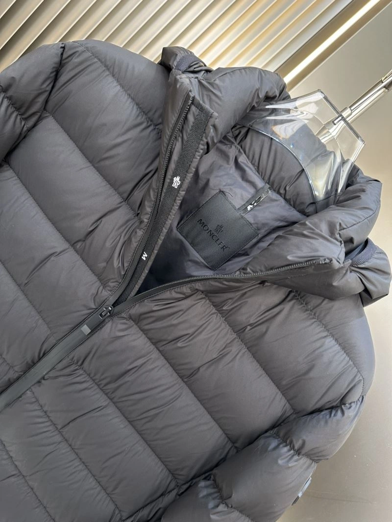 Moncler Down Jackets TravelReady 144764