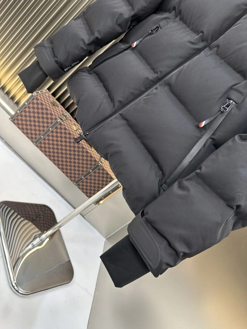 Moncler Down Jackets MultiPurpose 144762