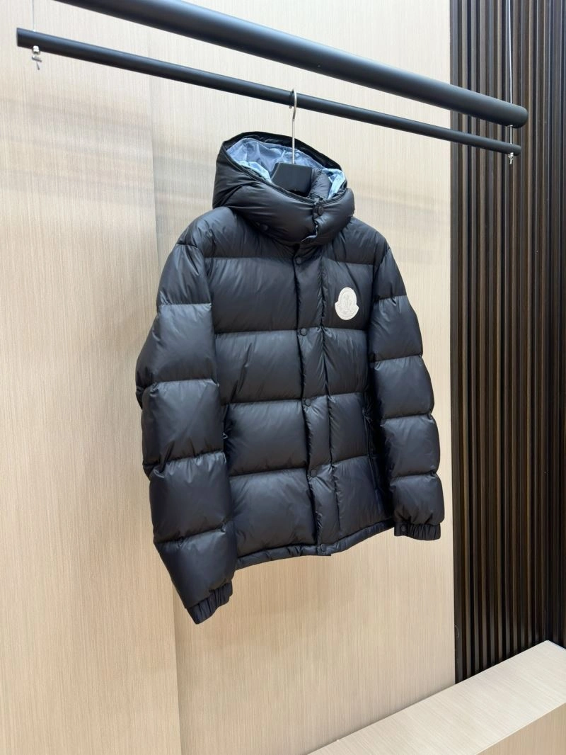 Moncler Down Jackets Fashionable 144758