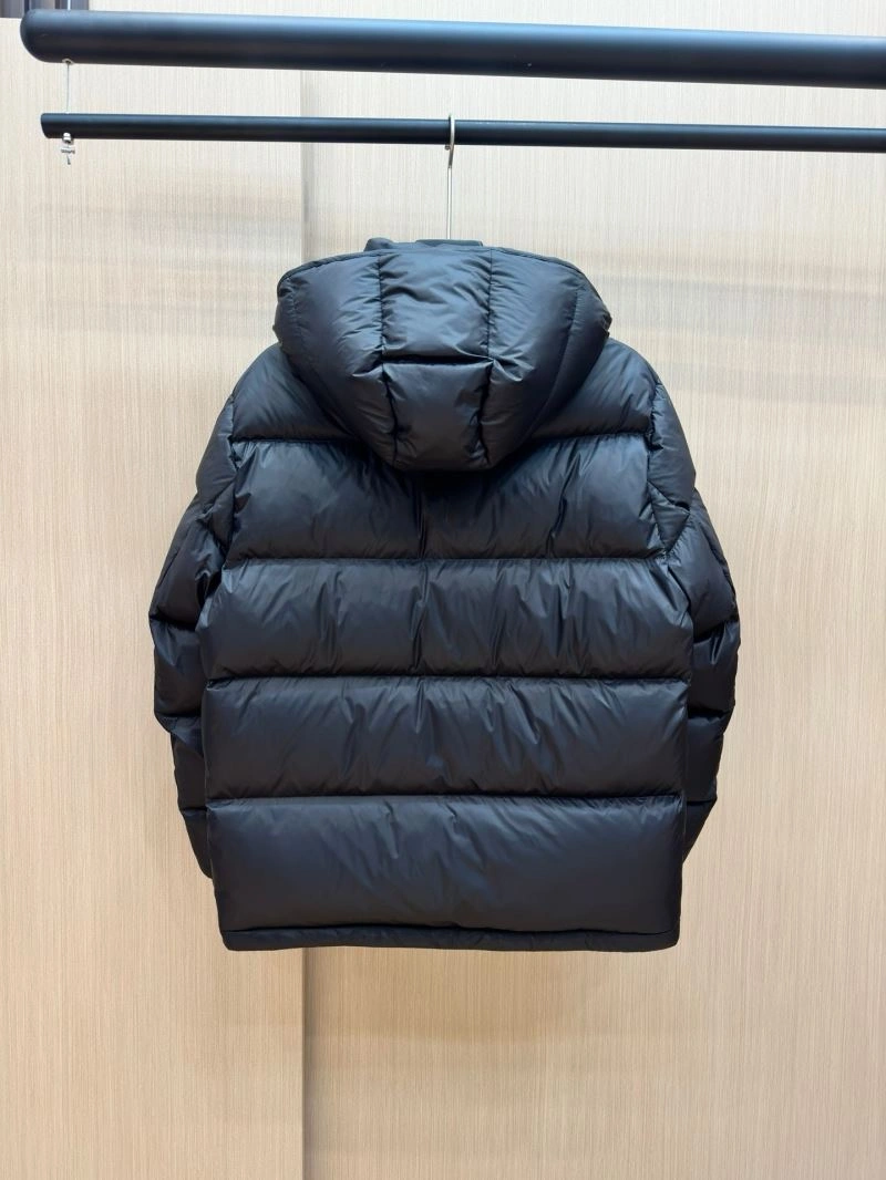 Moncler Down Jackets Fashionable 144758