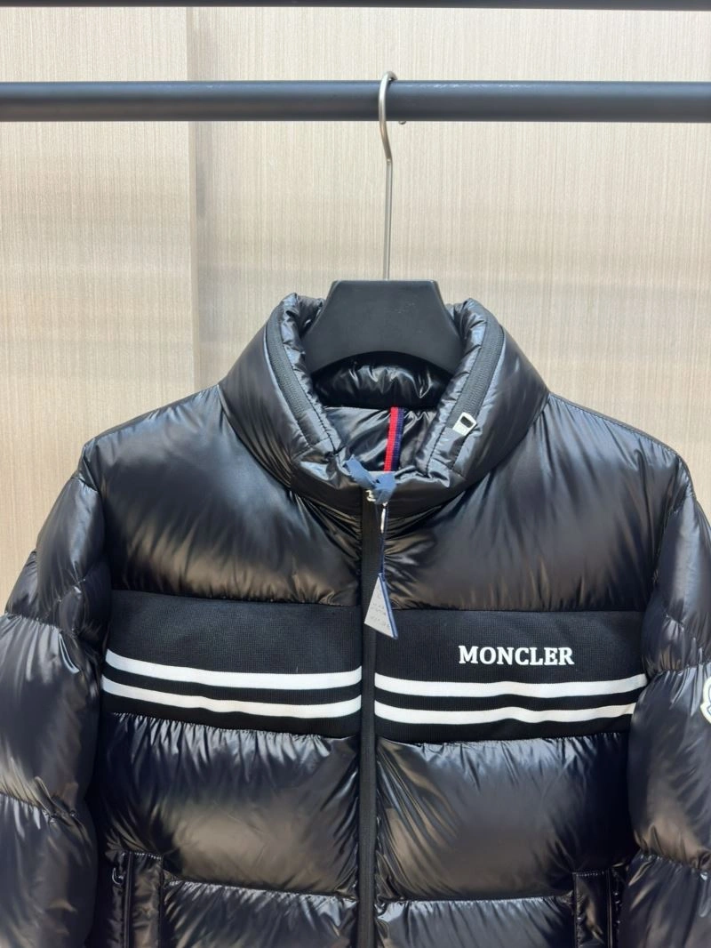 Moncler Down Jackets RelaxedFit 144759