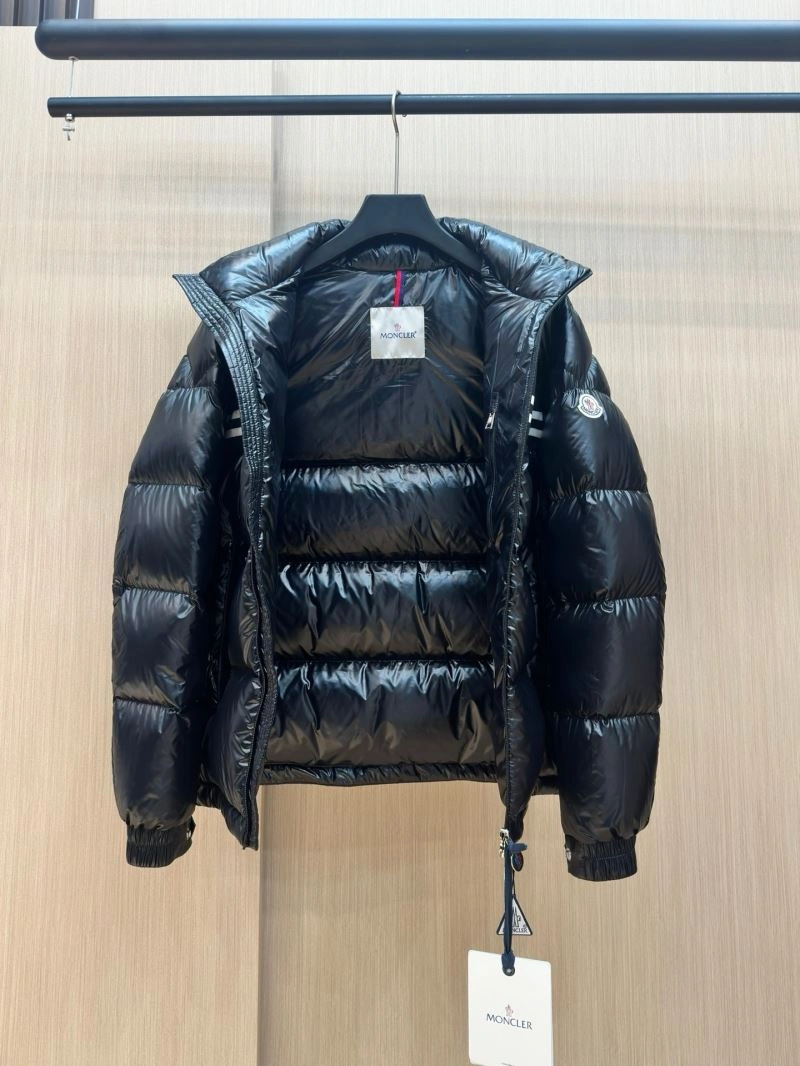 Moncler Down Jackets RelaxedFit 144759
