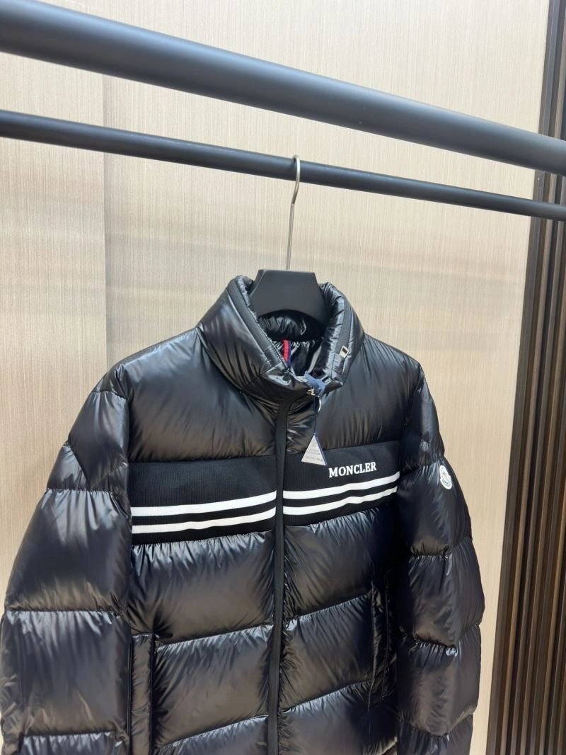 Moncler Down Jackets RelaxedFit 144759