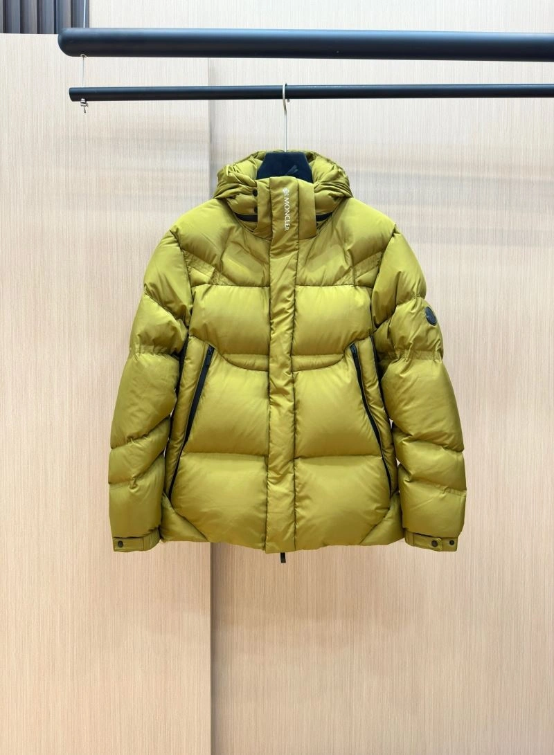 Moncler Down Jackets Elegant 144756