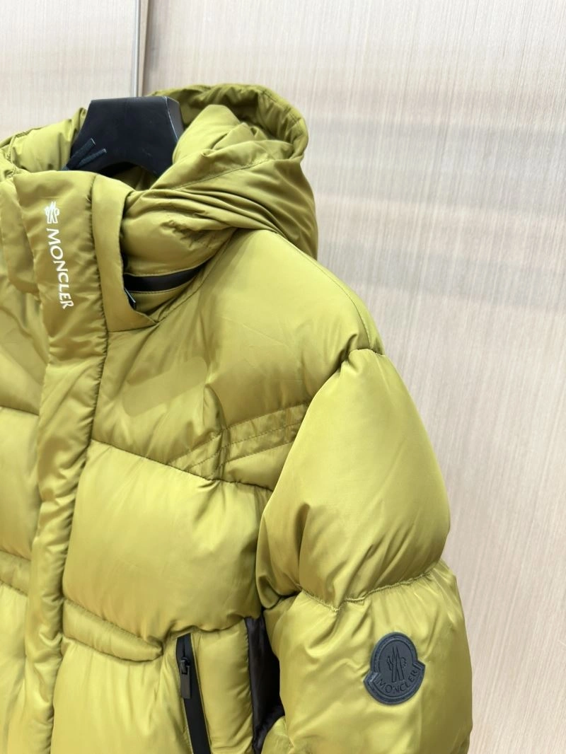 Moncler Down Jackets Elegant 144756