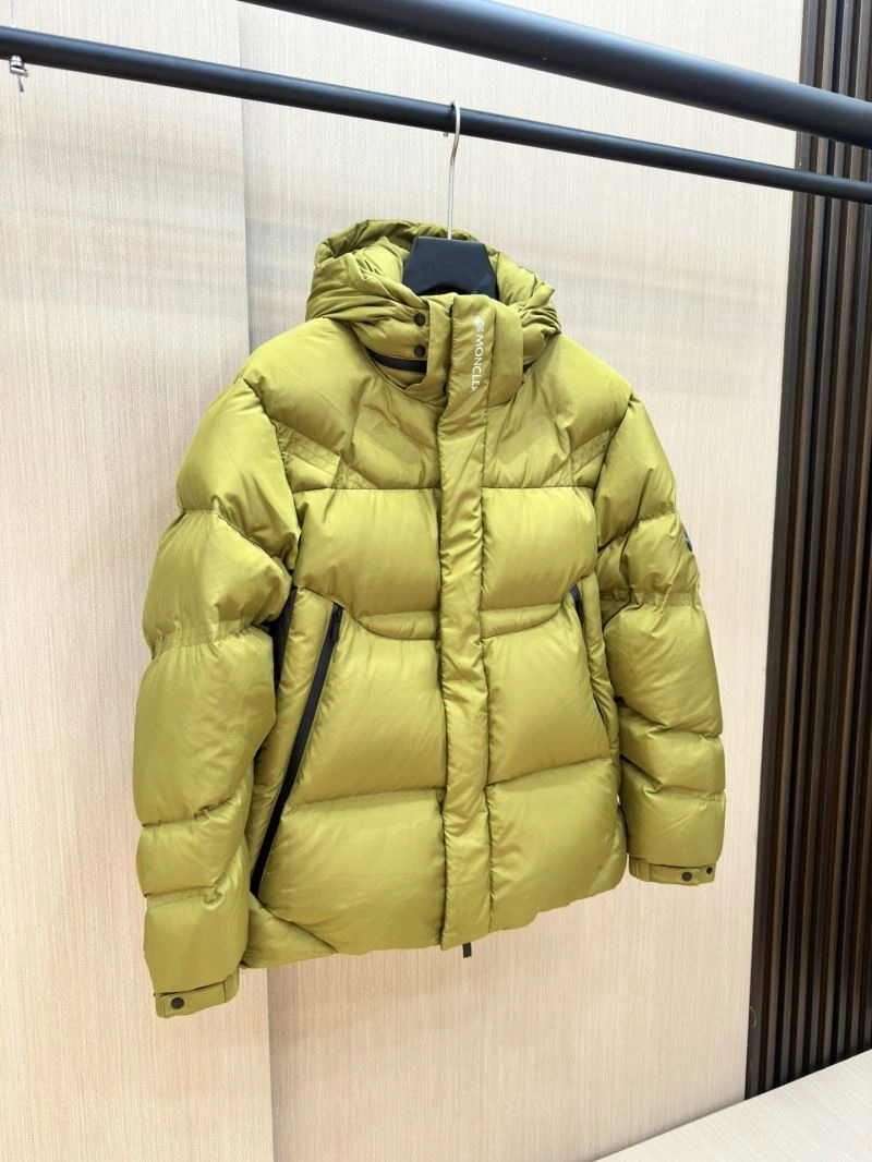 Moncler Down Jackets Elegant 144756