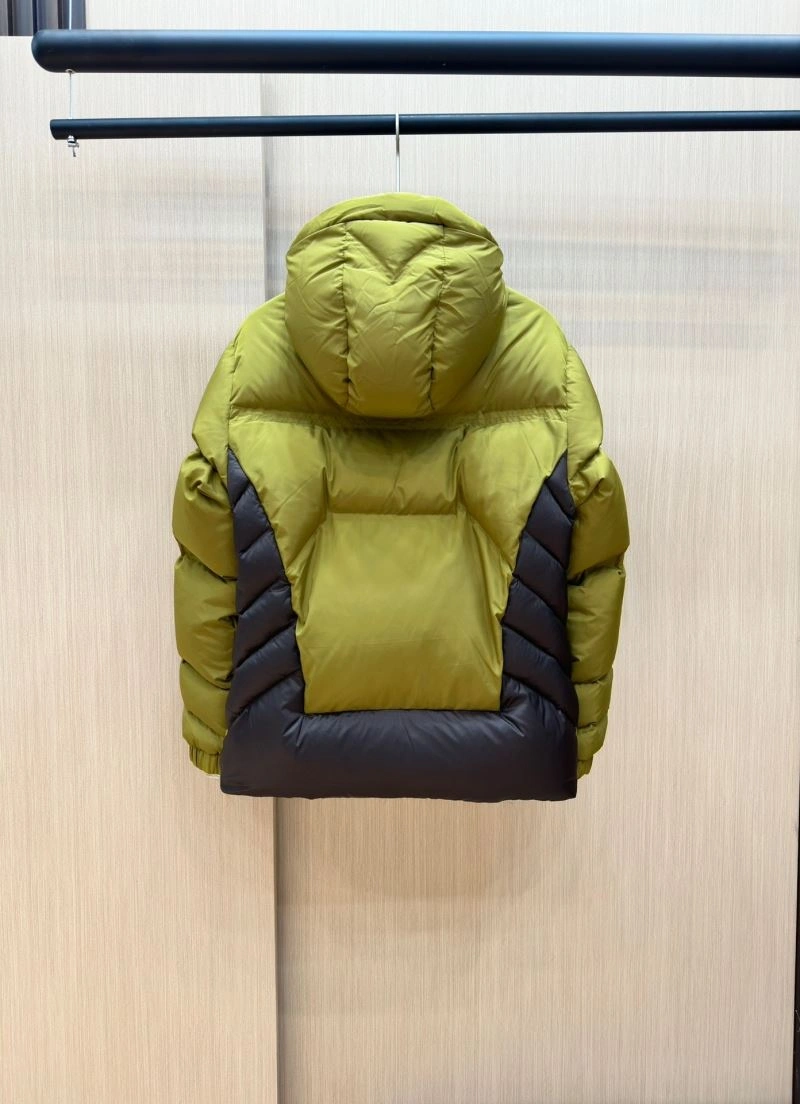 Moncler Down Jackets Elegant 144756