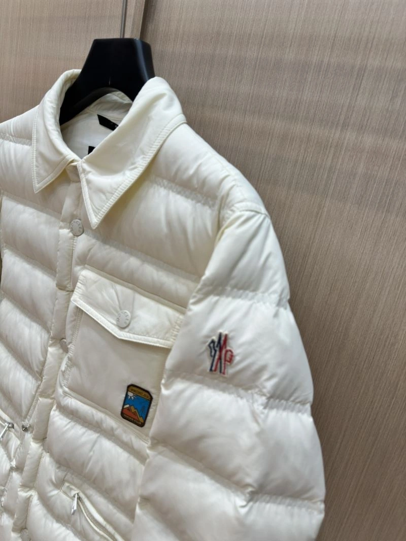Moncler Down Jackets Sporty 144746