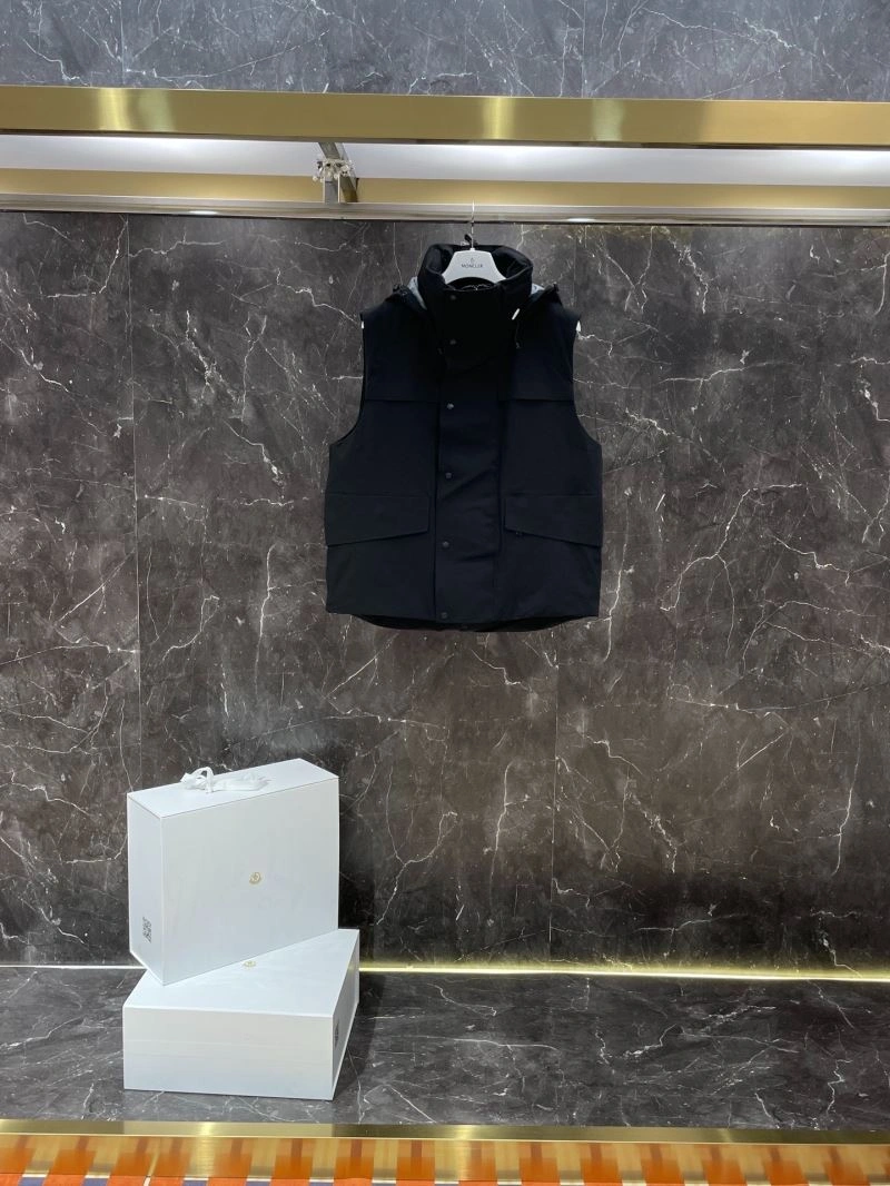 Moncler Down Jackets Flexible 144742