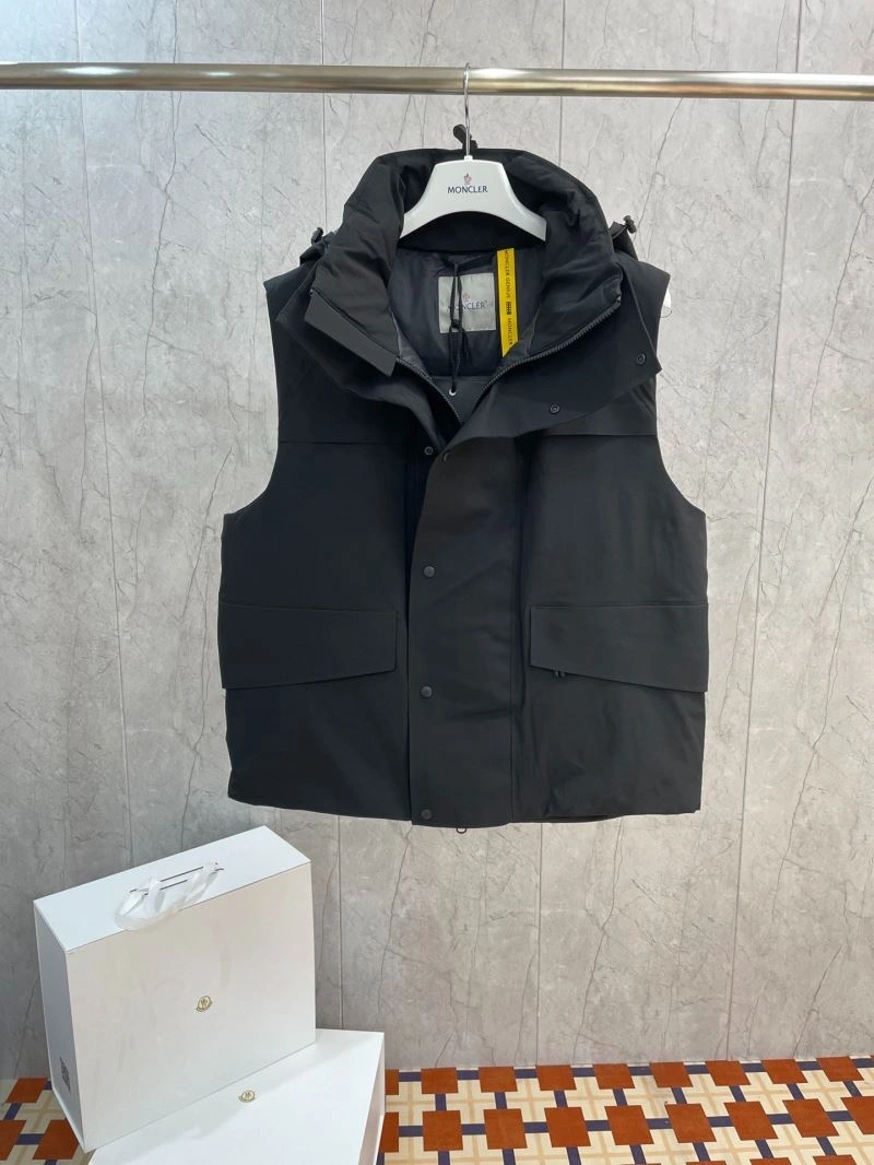Moncler Down Jackets Flexible 144742