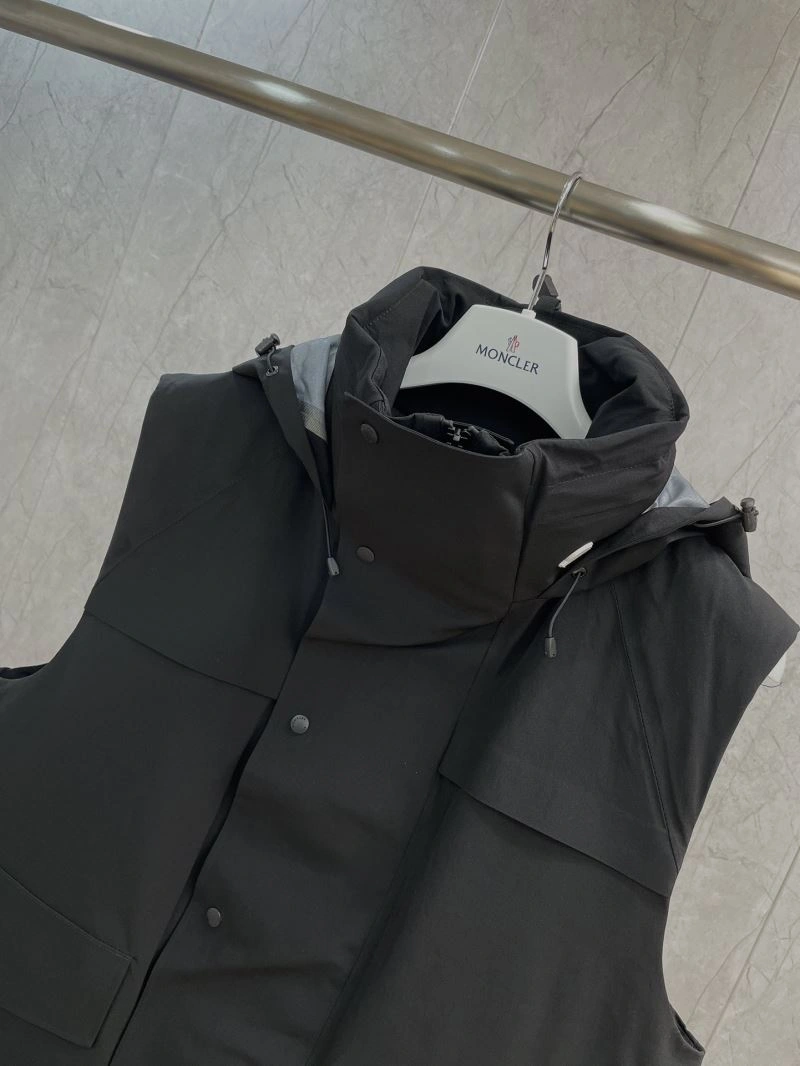 Moncler Down Jackets Flexible 144742