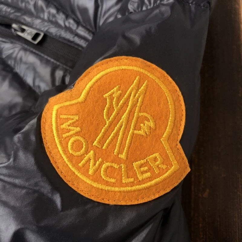 Moncler Down Jackets StreetReady 144735