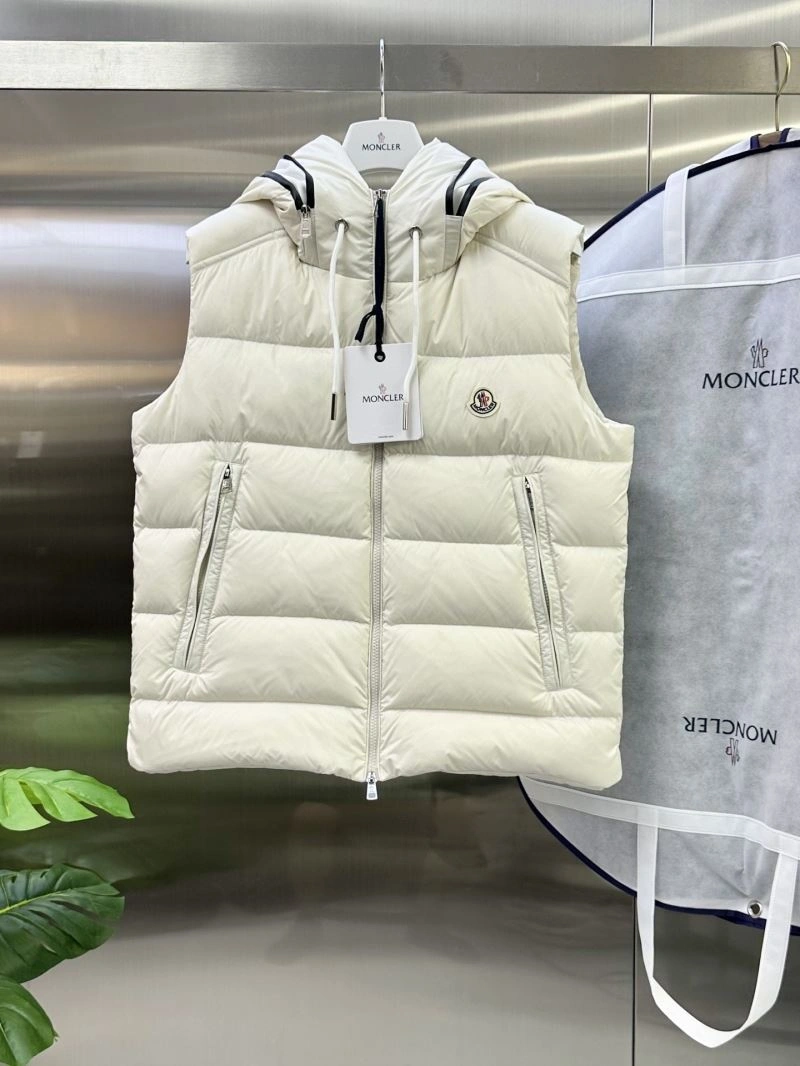 Moncler Down Jackets GoodFit 144741