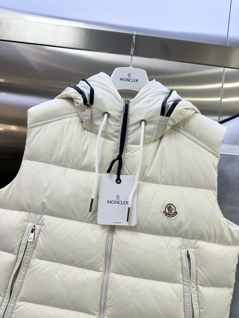 Moncler Down Jackets GoodFit 144741