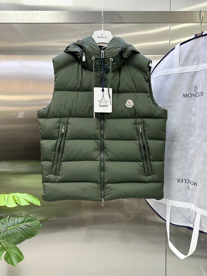 Moncler Down Jackets Soft 144727