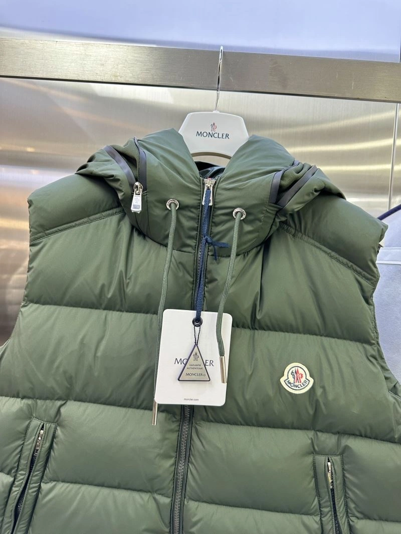 Moncler Down Jackets Soft 144727