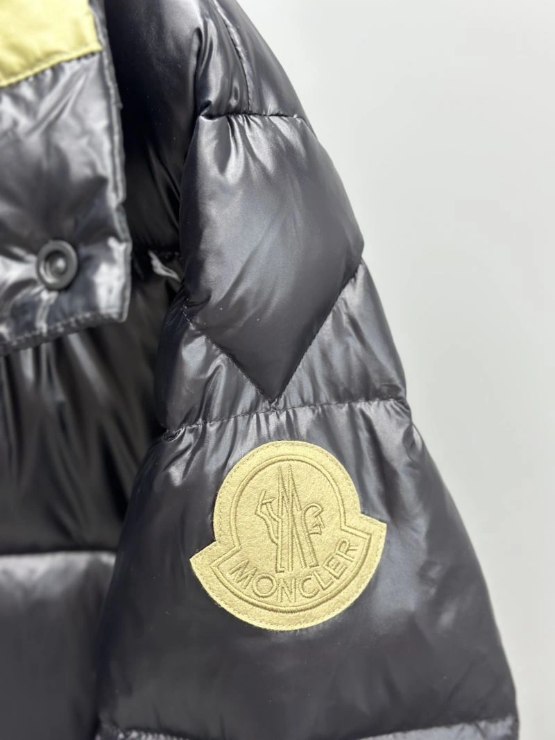 Breathable Moncler Down Jackets 144745
