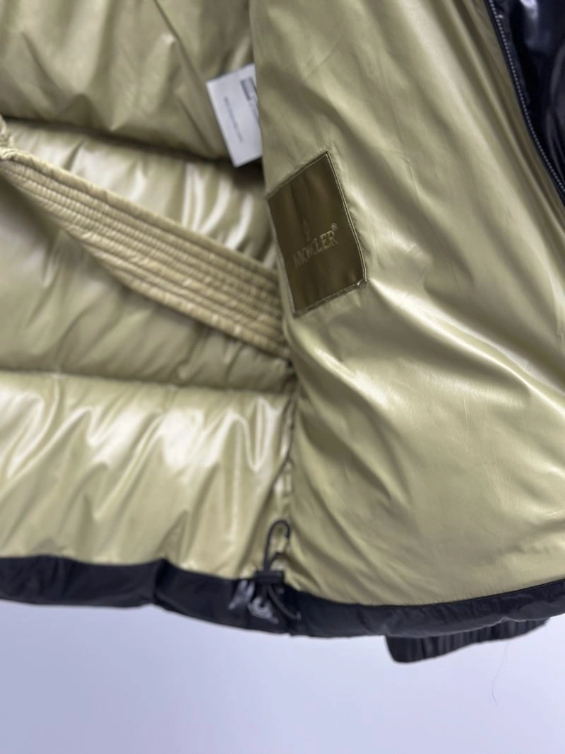 Breathable Moncler Down Jackets 144745