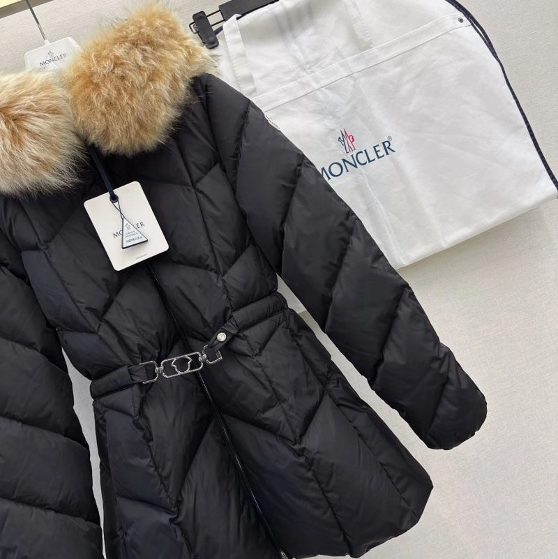 Moncler Down Jackets SmoothTexture 144744