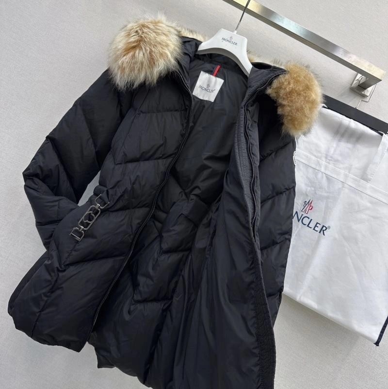 Moncler Down Jackets SmoothTexture 144744