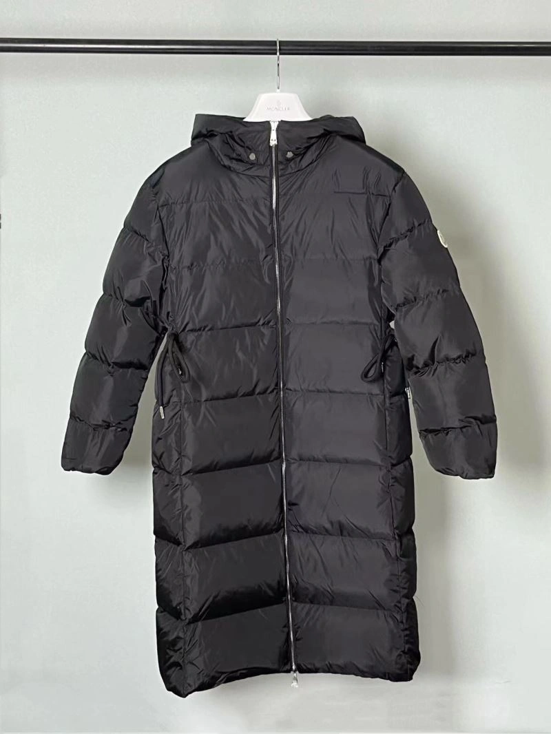 Moncler Down Jackets Chic 144730