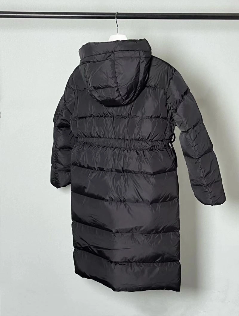 Moncler Down Jackets Chic 144730