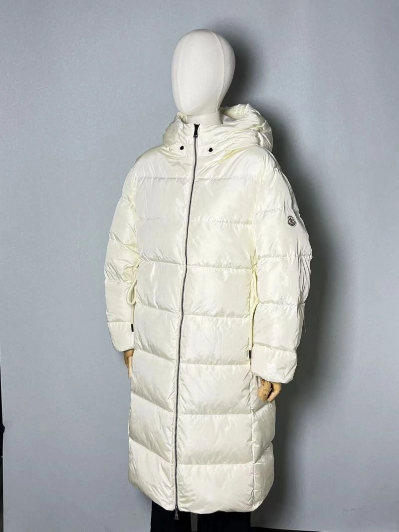 Sporty Moncler Down Jackets 144729