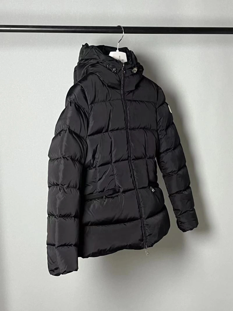 Moncler Down Jackets Popular 144720