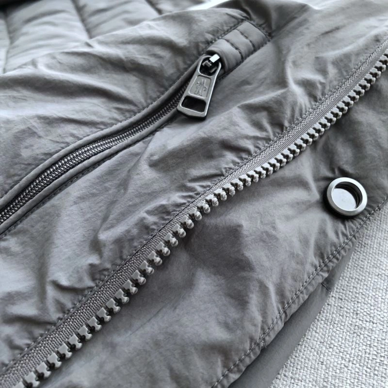 Moncler Down Jackets TimelessDesign 144722
