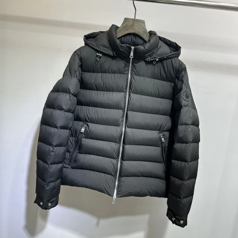 Moncler Down Jackets Elegant 144719