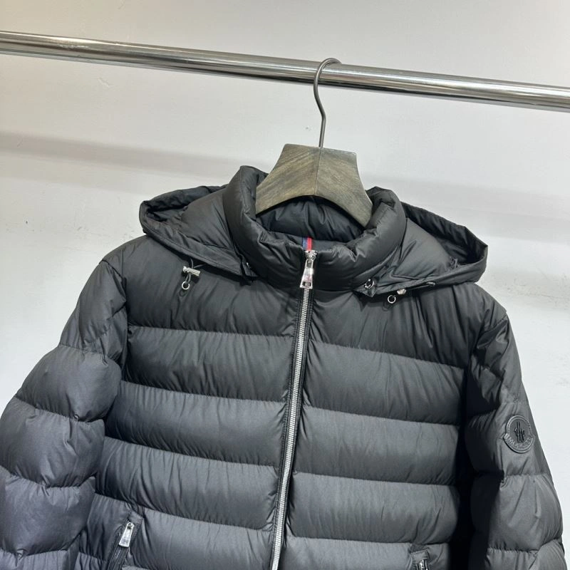 Moncler Down Jackets Elegant 144719