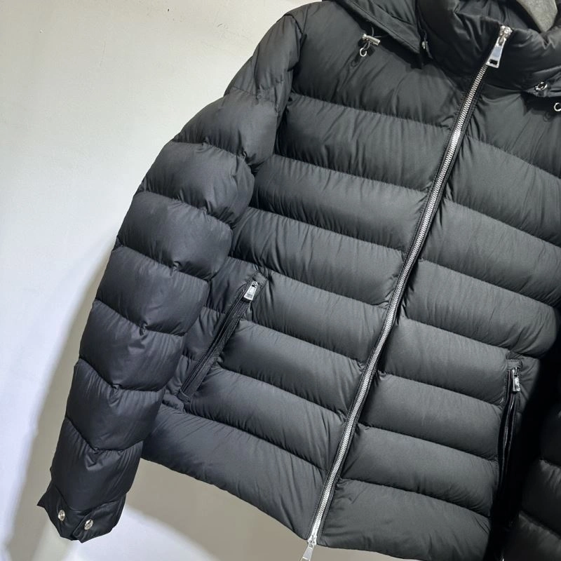 Moncler Down Jackets Elegant 144719