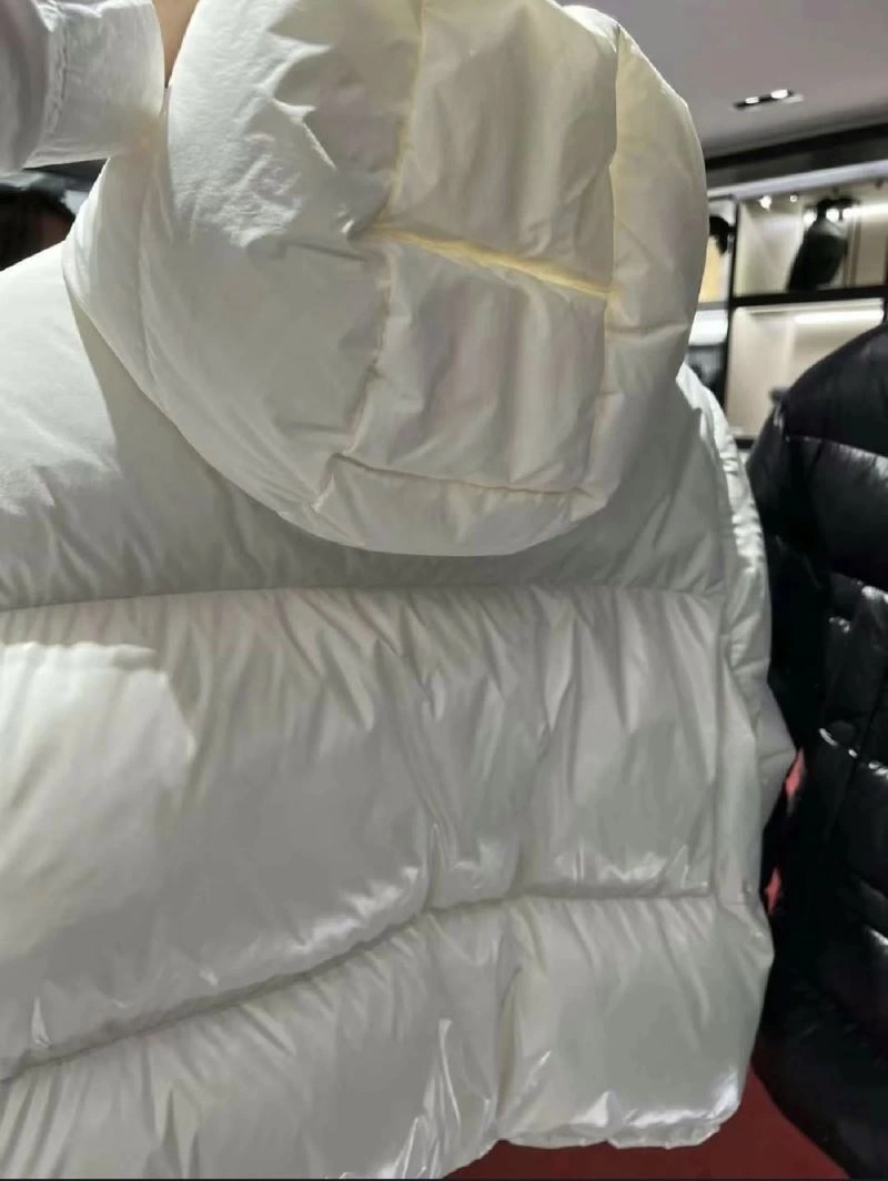 Moncler Down Jackets Popular 144712