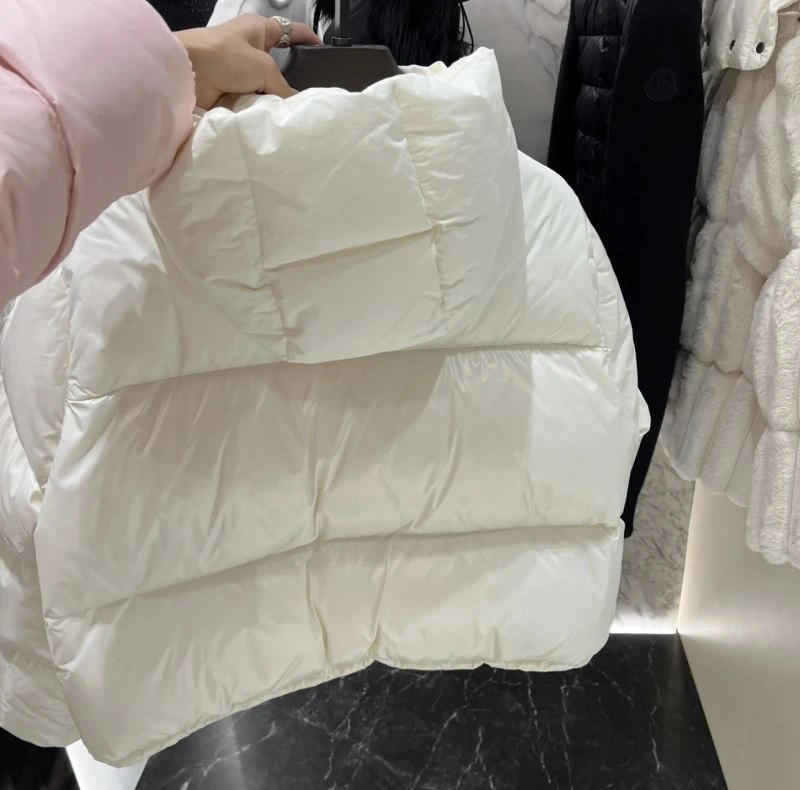 Moncler Down Jackets Popular 144712